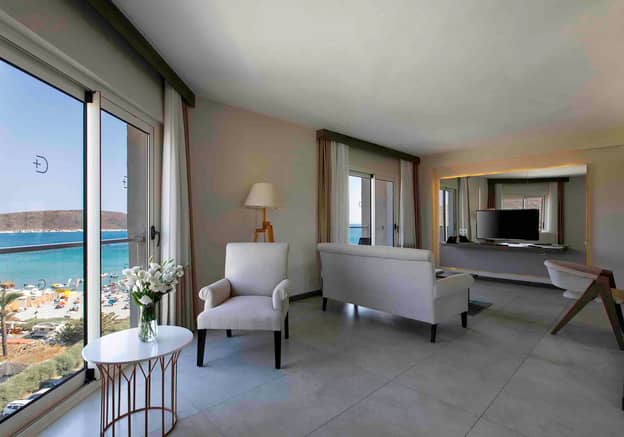 One-Bedroom Suite with Sea View